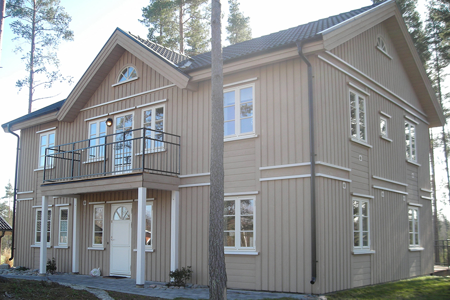 timber-frame-house-summer-house-residential-house-liskandas